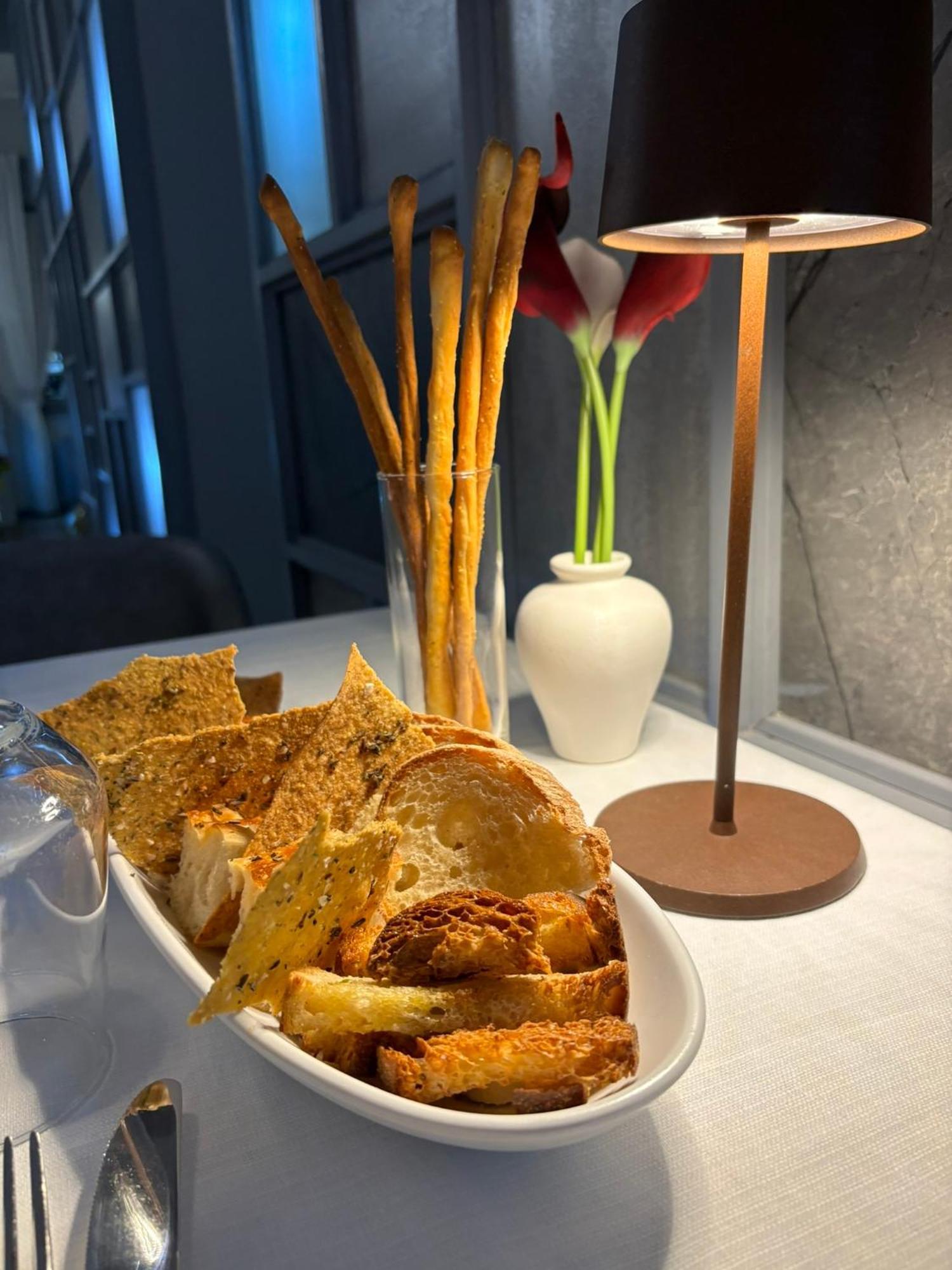 Villa Nasti Hotel Ristorante Canzo 外观 照片